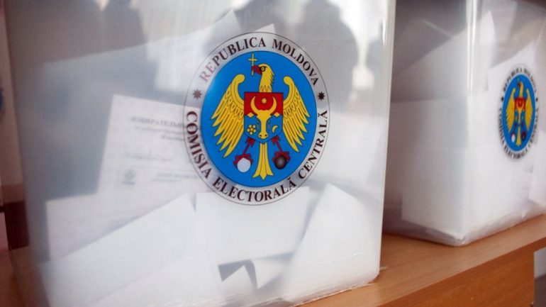 CEC și PNUD Moldova, în parteneriat cu Alianța Infonet și Asociația „Motivație”, lansează campania „Acces egal pentru toți în secțiile de votare”