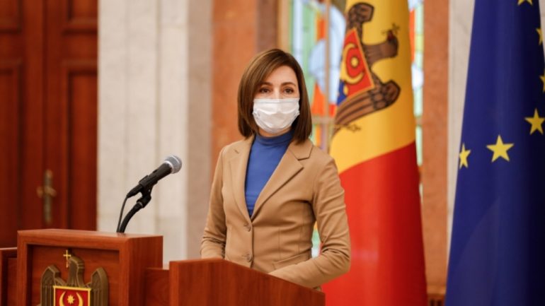 Președinta Republicii Moldova, Maia Sandu, susține un briefing de presă cu referire la evoluția situației din țară