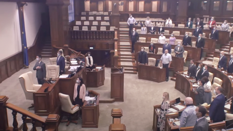 Parlamentul Republicii Moldova, întrunit în ședința din 13 august 2021