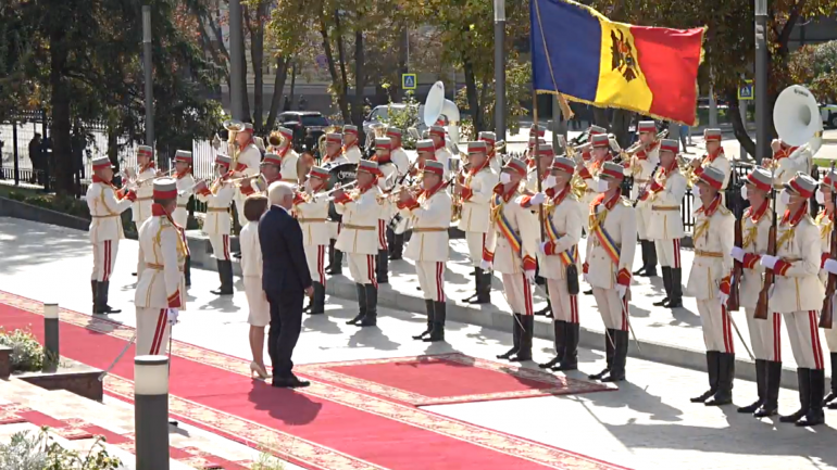 Ceremonia oficială de întâmpinare a președintelui Republicii Federale Germania, Frank-Walter Steinmeier, de către Președintele Republicii Moldova, Maia Sandu
