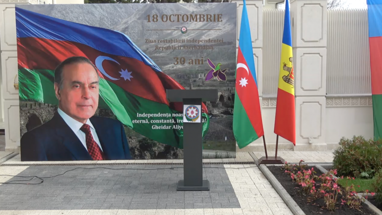 Inaugurare basoreliefului dedicat aniversării a 270-a a orașului Șușa, capitala culturală a Azerbaidjanului