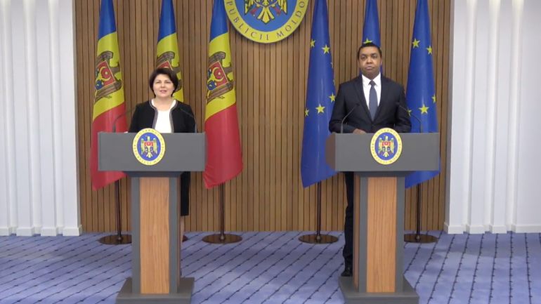 Declarații de presă susținute de prim-ministrul Natalia Gavrilița și Rodgers Chawani, reprezentantul permanent al Fondului Monetar Internațional în Republica Moldova