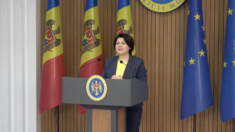 Prim-ministrul Natalia Gavrilița susține o conferință de presă privind subiectul aprovizionării cu gaze naturale a țării