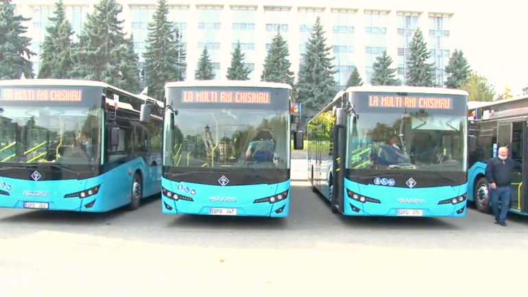 Lansarea pe rute a nouă autobuze noi de model ISUZU din lotul celor 100 de unități achiziționate recent de municipalitate