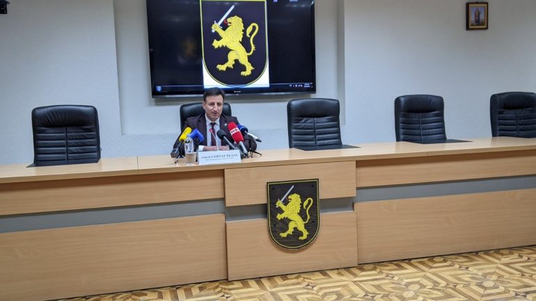 Viorel Cernăuțeanu, noul șef al Inspectoratului General de Poliție susține un briefing de presă