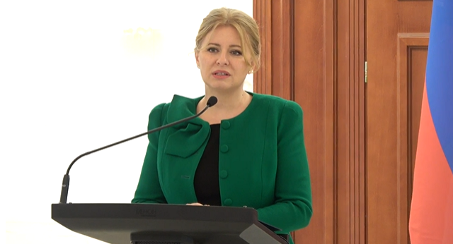 Maia Sandu și președinta Republicii Slovace, Zuzana Čaputová, fac declarații de presă