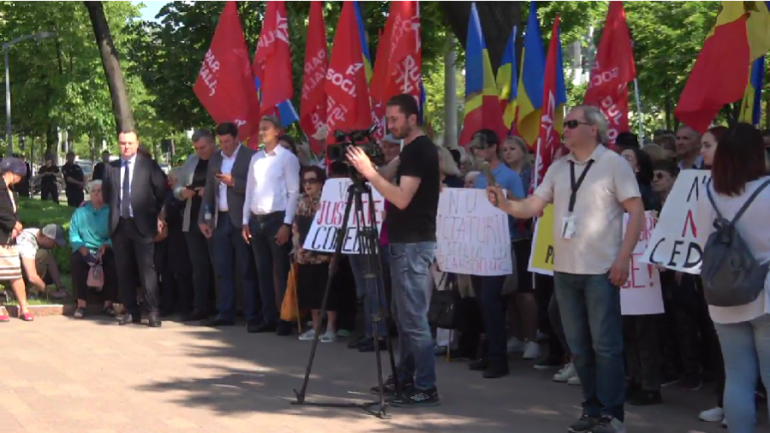 PSRM organizează o nouă acțiune de protest în fața Parlamentului