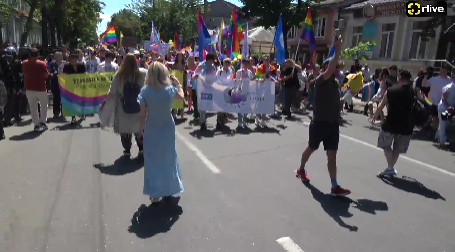 Agenda - Desfășurarea festivalului comunității LGBT dar și a tradiționalului Marș al Solidarității