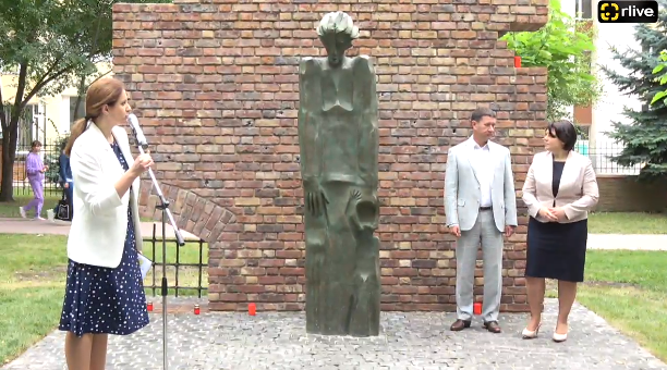 Ceremonia de deschidere a Monumentului Victimelor Holocaustului mun. Orhei