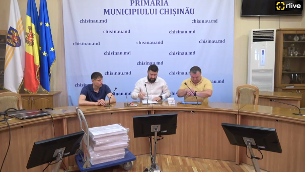 Briefing de presă susținut de consilierii municipali PSRM privind organizarea referendumului local în Chișinău