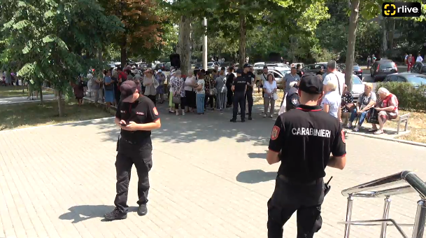 Manifestație la Curtea de Apel Chișinău, în susținerea deputatului Partidului „ȘOR”, Marina Tauber
