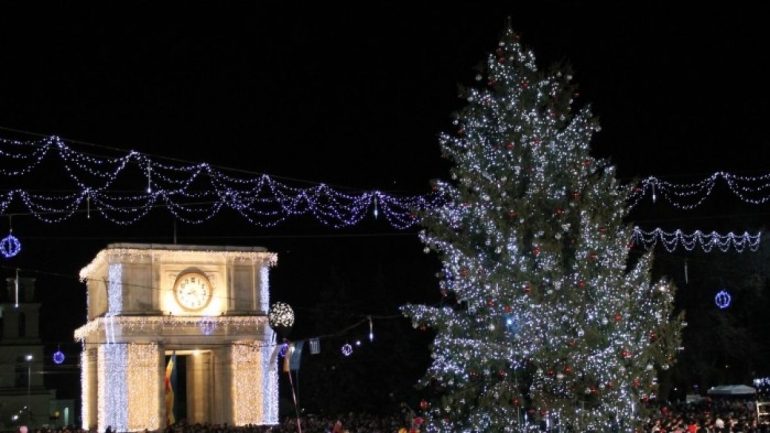 Inaugurarea Pomului de Crăciun și a Sărbătorilor de iarnă 2022-2023