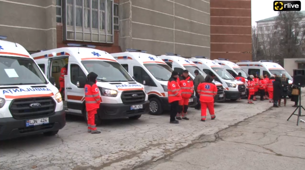 Evenimentul de repartizare a 24 de ambulanțe echipelor de asistență medicală urgentă
