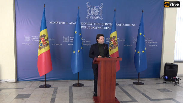 Vicepremierul Nicu Popescu, susține un briefing de presă cu ocazia împlinirii unui an de la depunerea cererii de aderare a RM la UE