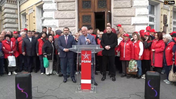 Briefing susținut de candidatul la funcția de Primar General al municipiului Chișinău, Adrian Albu, și secretarul executiv al PSRM, Igor Dodon, și echipa PSRM din Chișinău, cu tema „Cu PSRM și Adrian Albu în Chișinău va fi mai bine!”