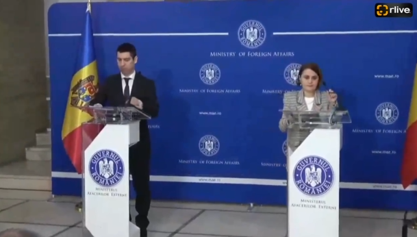 Conferință de presă susținută de vicepremierul Mihai Popșoi și ministra de externe Luminița Odobescu