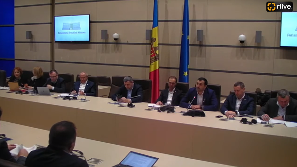 Audieri publice la subiectul „Prezentarea noului concept de organizare și exercitare a controlului parlamentar asupra activității Serviciului de Informații şi Securitate al Republicii Moldova”