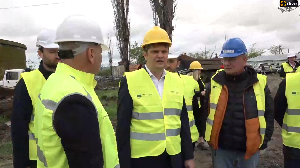 Agenda - Ministrul Infrastructurii împreună cu reprezentanții Ambasadei Germane au organizat o vizită de monitorizare la cel mai mare proiect de aprovizionare cu apă și canalizare din Moldova (part 2)
