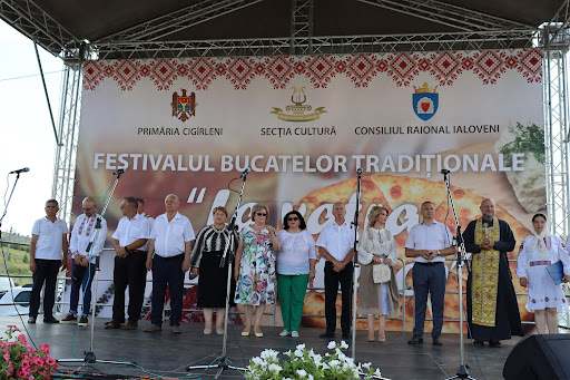 Agenda - Festivalul bucatelor tradiţionale „La vatra plăcintelor”, din Cigîrleni, raionul Ialoveni