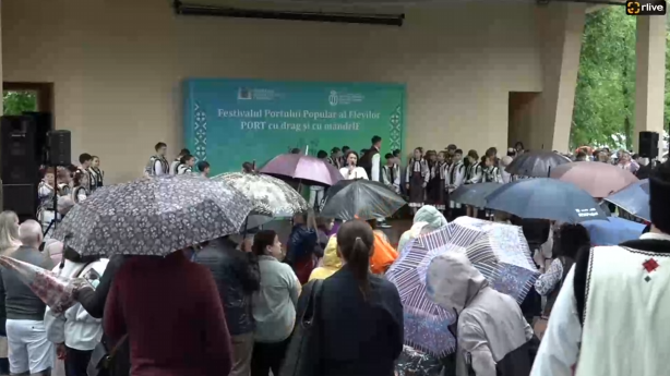 Festivalul Portului Popular al Elevilor ,,PORT cu drag și cu mândrIE”