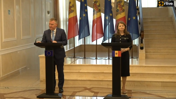 Conferință de presă susținută de ministra Justiției a Republicii Moldova, Veronica Mihailov-Moraru, și Comisarul European pentru Democrație, Justiție și Statul de Drept, Michael McGrath