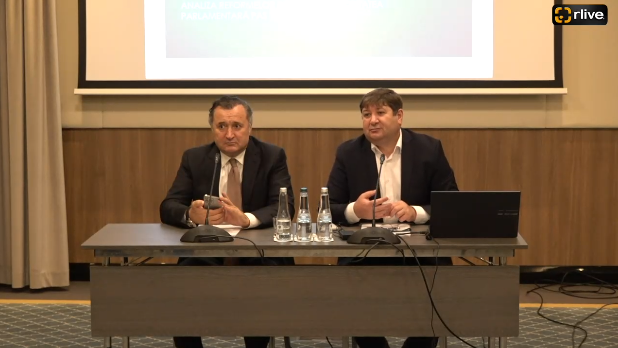 Conferința de presă organizată de autorii raportului analitic „Modificările legislative și particularitățile aplicării legii în Republica Moldova în anii 2021–2025”, cu tema „Alegeri 2025 în Republica Moldova: între reformă și regres democratic”