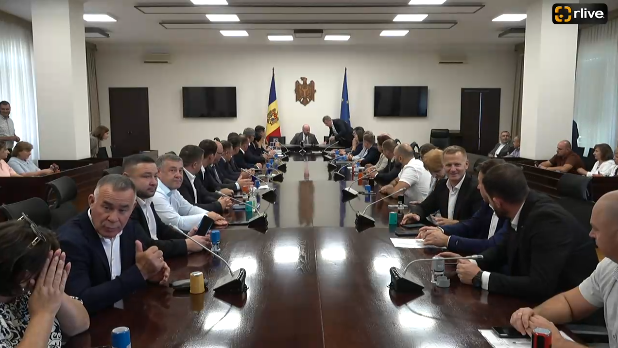 Ceremonia de semnare a contractelor de finanțare pentru proiectele de dezvoltare regională selectate în cadrul Apelului de propuneri de proiecte, ediția 2024