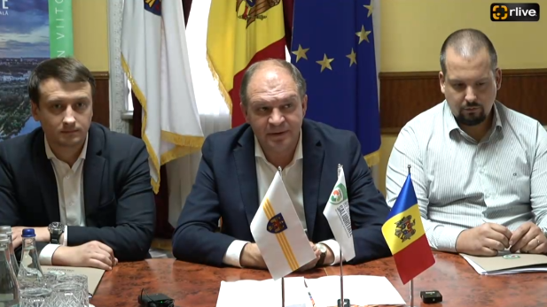 Regia „Autosalubritate” semnează contract cu companiile Atrikod și ELKOPLAST – sub denumirea de JVCA Atrikod – ELKOPLAST