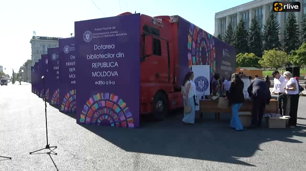 Ceremonia de donație a 80.000 de volume în limba română pentru bibliotecile publice din Republica Moldova