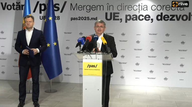 Conferință de presă susținută de Igor Grosu și Dorin Recean