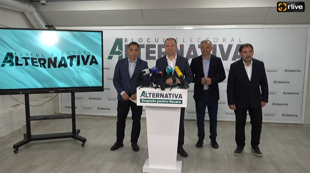 Alegerile Parlamentare 2025: Liderii Blocului ALTERNATIVA fac declarații de presă după închiderea secțiilor de votare