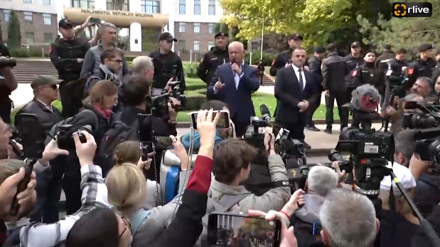 Protest organizat de Blocul electoral Patriotic al Socialiștilor, Comuniștilor, Inima și Viitorul Moldovei