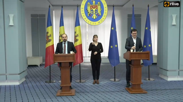 Conferința de presă susținută de Ministrul muncii și protecției sociale, Alexei Buzu, și fostul ministru Marcel Spatari