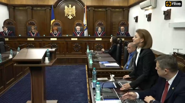 Ședința Curții Constituționale: Examinarea sesizarii nr. 211e/2025 privind confirmarea rezultatelor alegerilor parlamentare din 28 septembrie 2025 și validarea mandatelor deputaților aleși