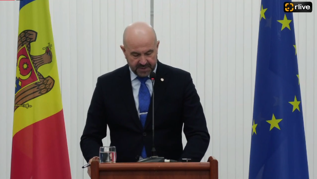 Conferință de presă susținută de ministrul Infrastructurii și Dezvoltării Regionale al Republicii Moldova, Vladimir Bolea, dedicată Programului „Europa este Aproape”