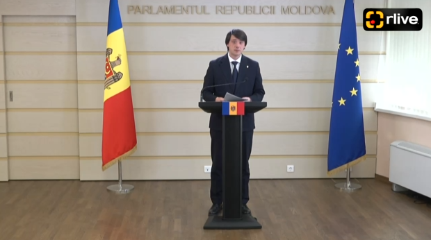 Agenda - Briefing de presă susținut de deputatul fracțiunii parlamentare „Democrația acasă”, Alexandru Verșinin