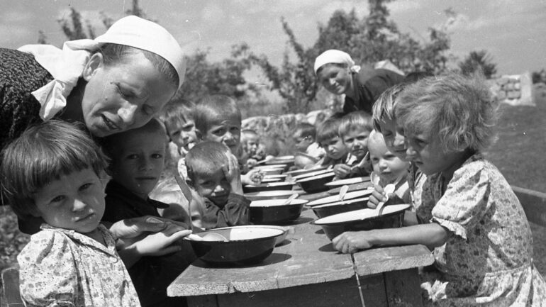 Agenda - Ziua comemorării victimelor foametei organizate din anii 1946-1947