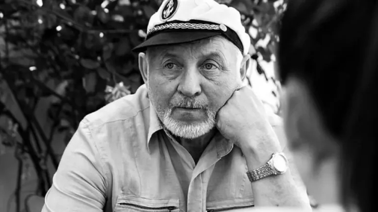 Agenda - Trupul neînsuflețit al Maestrului Gheorghe Urschi este depus la Catedrala „Sfânta Teodora de la Sihla”, unde va avea loc priveghiul