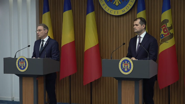 Conferință de presă susținută de prim-ministrul României, Luca Niculescu, și prim-ministrul Republicii Moldova, Vasile Tofan