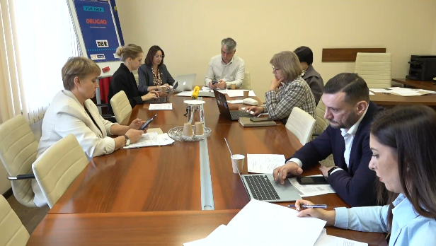 Agenda - Ședința comisiei pentru protecție socială, sănătate și familie