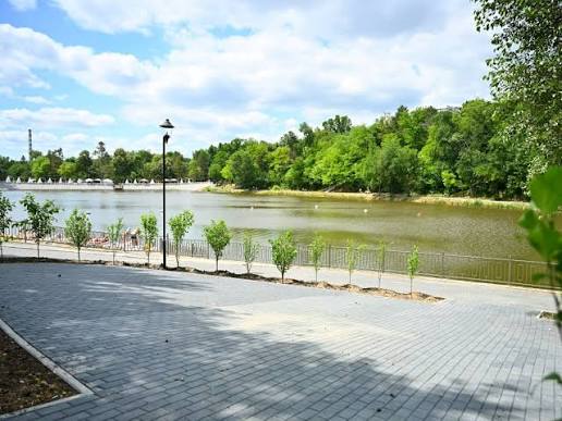 Agenda - Acțiunea de populare cu puet de pește a lacului din Parcul Dumitru Râșcanu, sectorul Râșcani